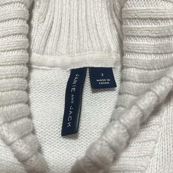 Janie and Jack toggle sweater - Picture 2 of 3